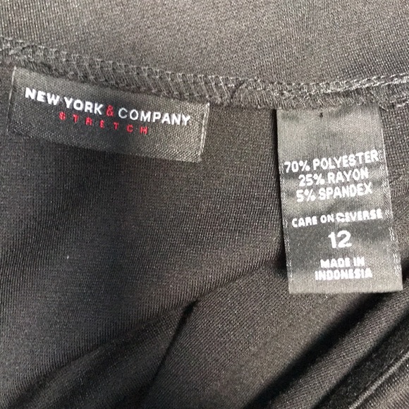 NY & Company size 12 black, stretch, mini skirt - Picture 6 of 6